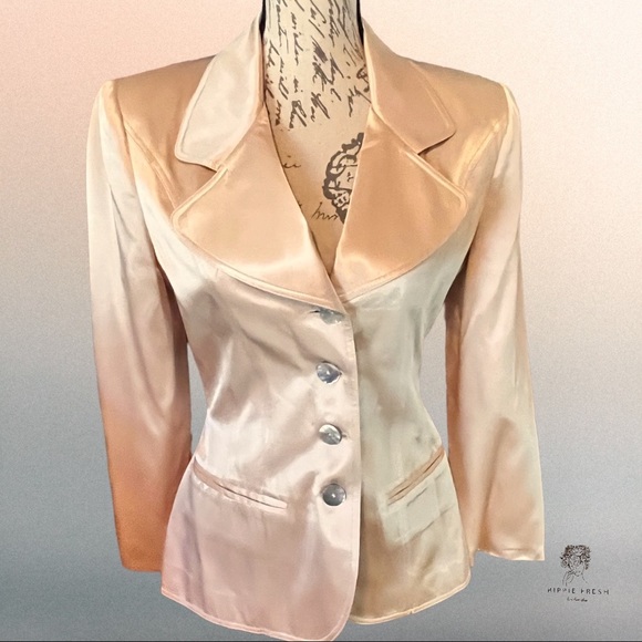 Nina K Jackets & Blazers - Vintage Nina K Champagne Blush Satiny Evening Blazer Size 4